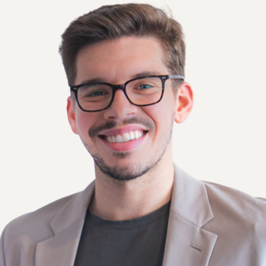 Image of Leonardo Wainer, schema therapist, of the Jeffrey Young Schema Therapy Association.