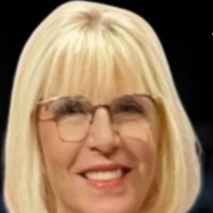 Lynda Parry